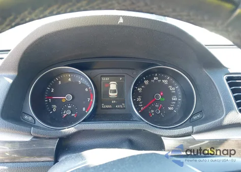 2017 Volkswagen Passat 1.8T Se z USA, uszkodzony, nr VIN 1VWGT7A33HC048249